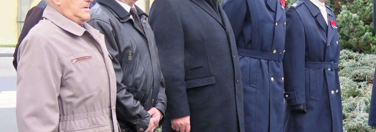 Hosté pietního aktu
