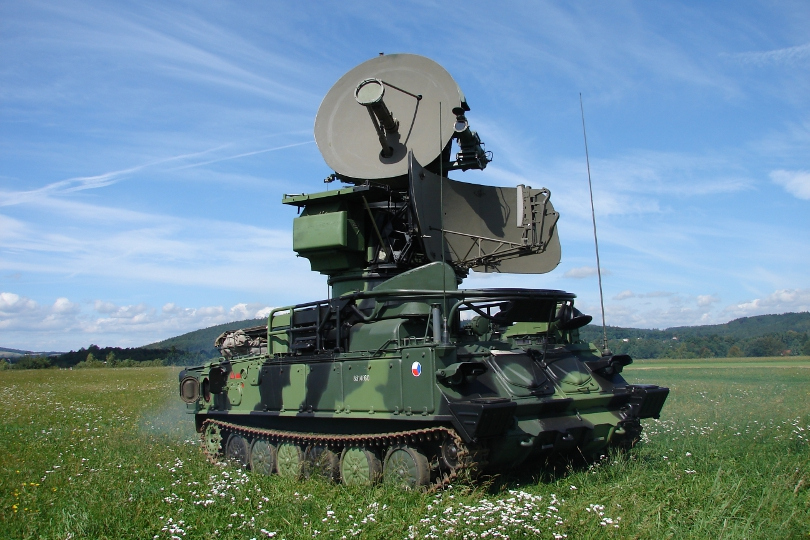 Řídící a naváděcí radiolokátor SURN CZ