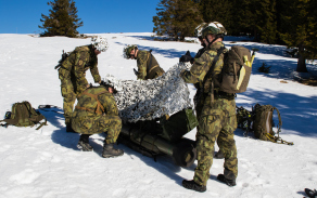 Příprava techniky a materiálu před zahájením přesunu.