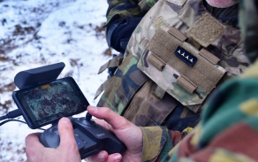 Průzkumný let dronu dokáže odhalit pozice protivníka
