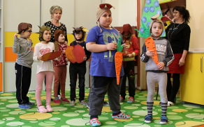 Děti si pro hosty připravily kouzelné vystoupení.