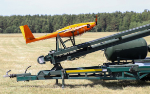 V roce 2019 stříleli vojáci na bezpilotní prostředek MJ-7 Szogun, který se do vzduchu dostává pomocí speciální odpalovací rampy.