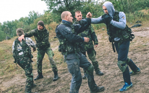 Pod dohledem strakonických vojáků se budou učit vojenské bojové umění MUSADO.