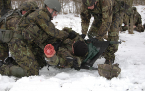 Zdravotnický výcvik CLS (Combat LifeSaver)